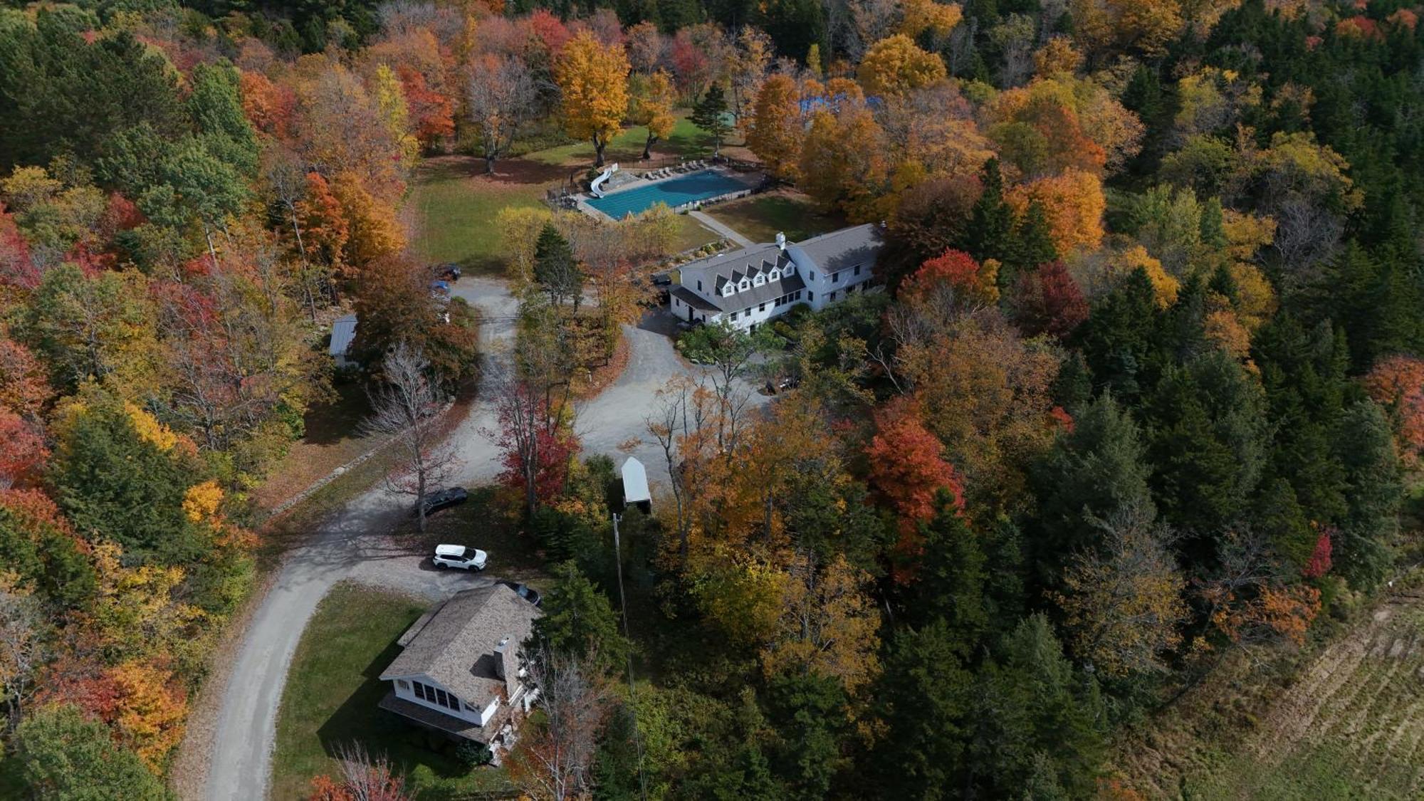 Brook Bound Inn Уилмингтън Екстериор снимка